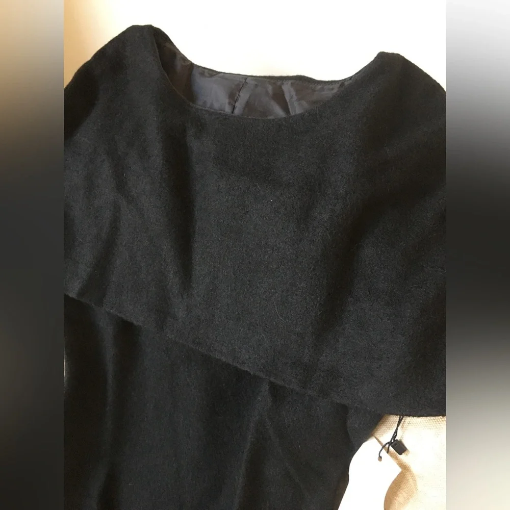 Dress - Picture 2 of 12